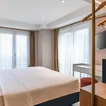 Emilion Hotel